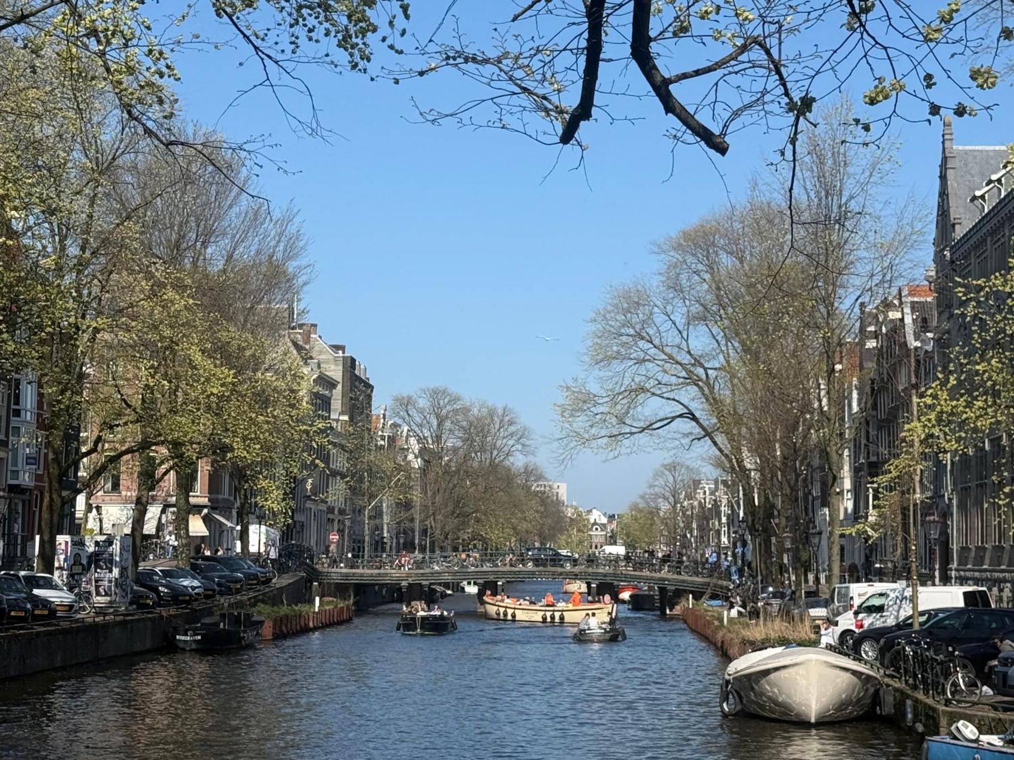 Two Bedroom In Historic Canalhouse From 1618 - Centre Bed and breakfast 2*