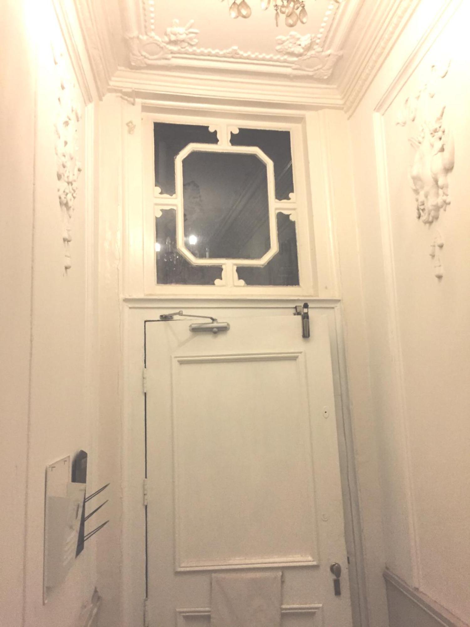 Frühstückspension Two Bedroom In Historic Canalhouse From 1618 - Centre Amsterdam